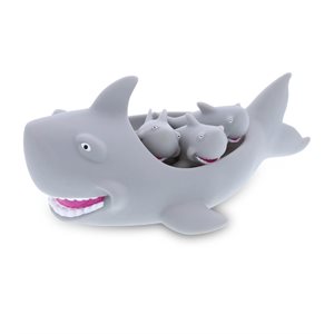 GREY SHARK FAMILY SQUIRTER BATH TOY